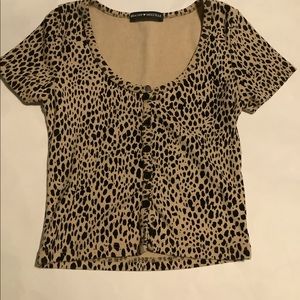 Brandy Melville leopard print zelly top 🐆